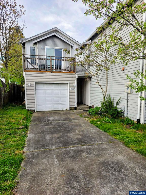 9607 SE Center Ct, Portland, OR 97266