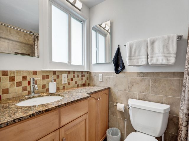 125 NE 21ST Court, Wilton Manors, FL 33305