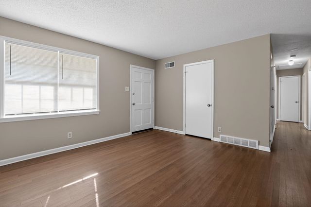 3519 NAYLOR DR, Memphis, TN 38128