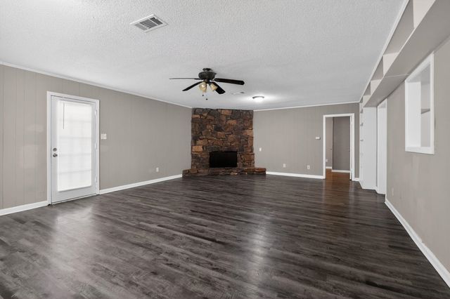 3519 NAYLOR DR, Memphis, TN 38128