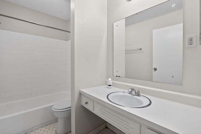 3519 NAYLOR DR, Memphis, TN 38128