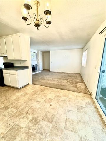 23635 Golden Springs B8, Diamond Bar, CA 91765