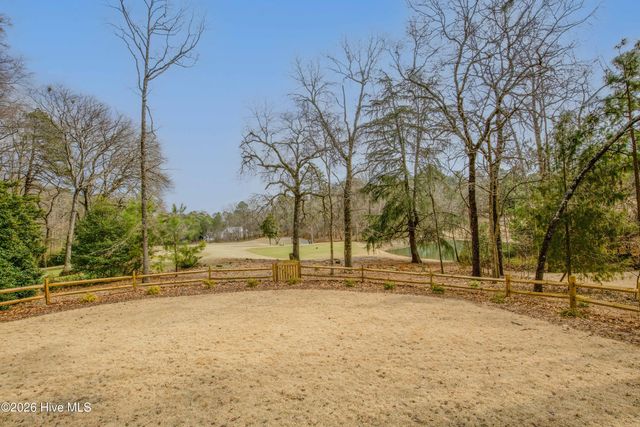 161 Devonshire Avenue W, West End, NC 27376