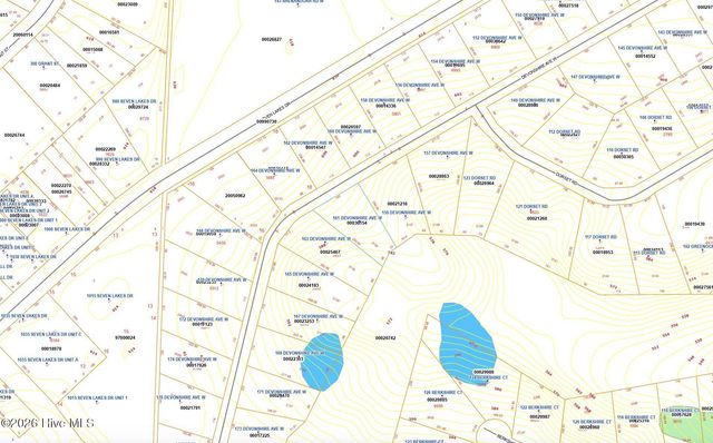 161 Devonshire Avenue W, West End, NC 27376