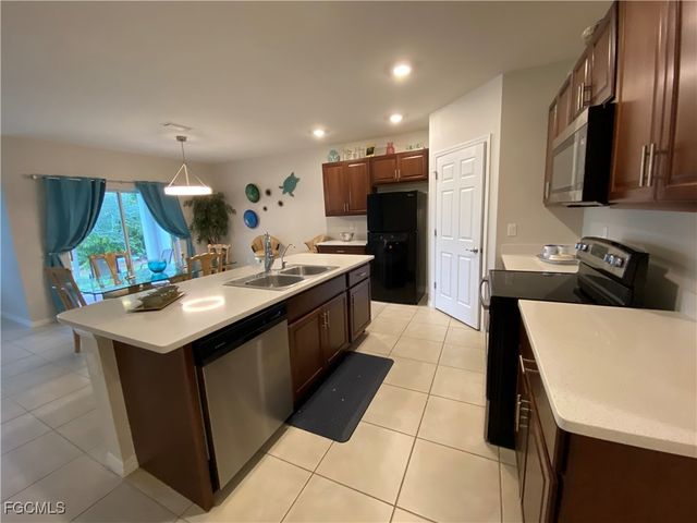 2507 NW 20th TER, Cape Coral, FL 33993