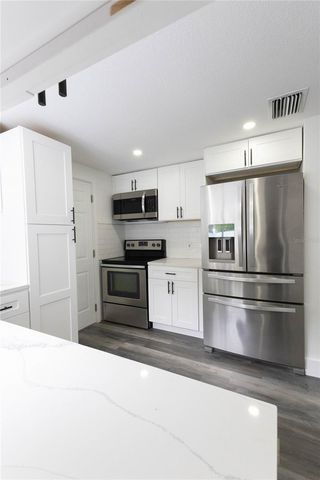 6340 WESTPORT DRIVE, Port Richey, FL 34668