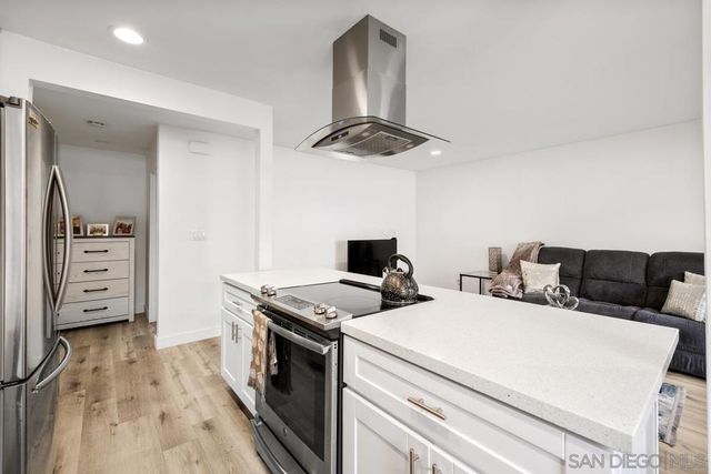 8671 Lake Murray BLVD 4, San Diego, CA 92119