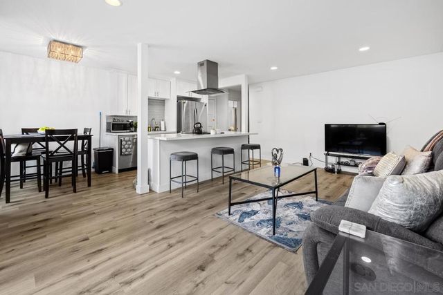 8671 Lake Murray BLVD 4, San Diego, CA 92119