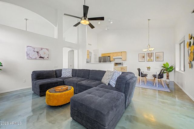 18614 N 35TH Place, Phoenix, AZ 85050