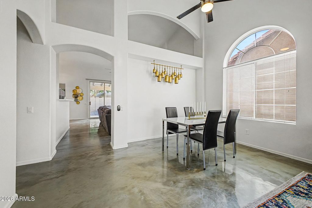 18614 N 35TH Place, Phoenix, AZ 85050 — photo 4