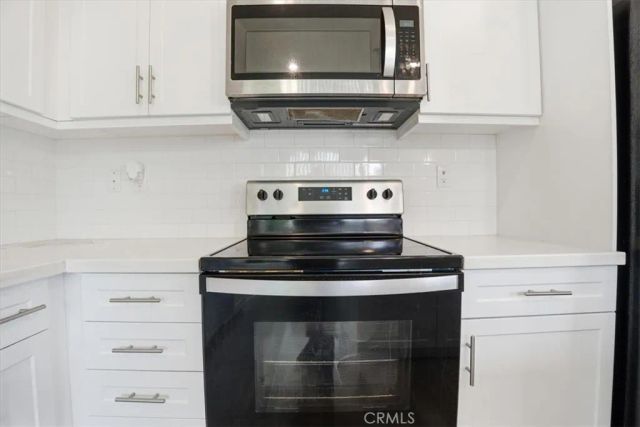 556 Enzo Street, Lake Elsinore, CA 92530