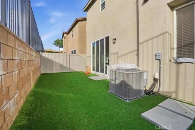 556 Enzo Street, Lake Elsinore, CA 92530