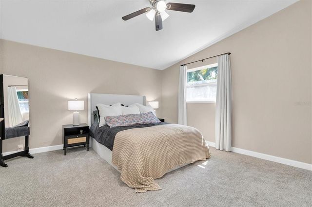 1736 23RD AVENUE N, St Petersburg, FL 33710