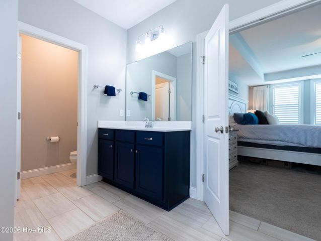 332 Aurora Place, Hampstead, NC 28443