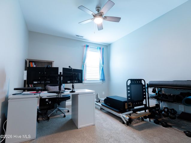 332 Aurora Place, Hampstead, NC 28443