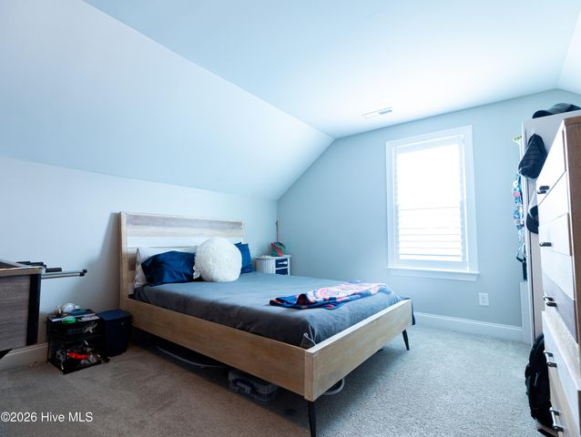 332 Aurora Place, Hampstead, NC 28443