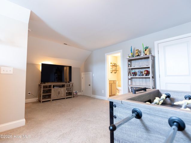 332 Aurora Place, Hampstead, NC 28443