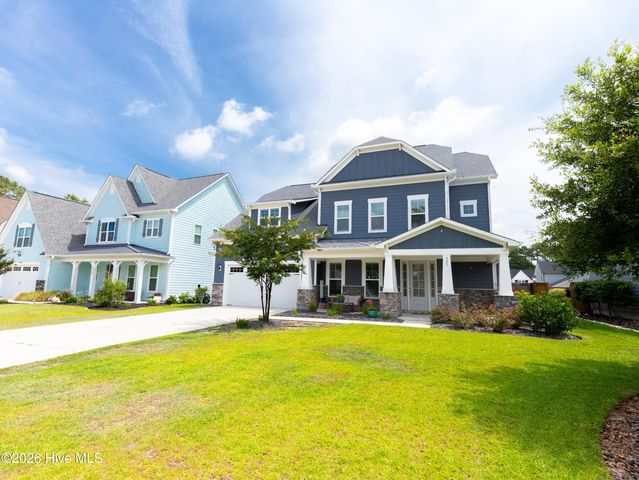 332 Aurora Place, Hampstead, NC 28443