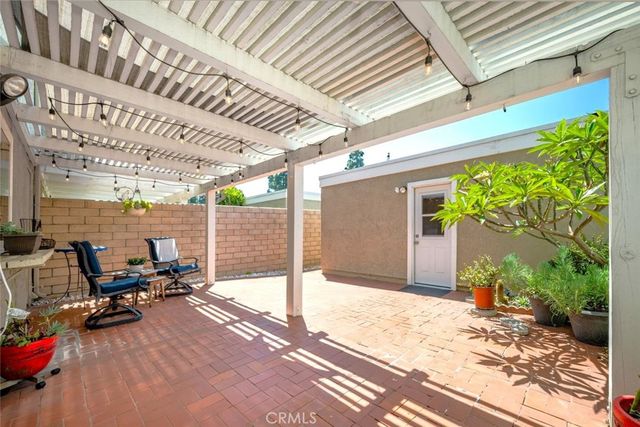 6909 Andrew Way, Cypress, CA 90630