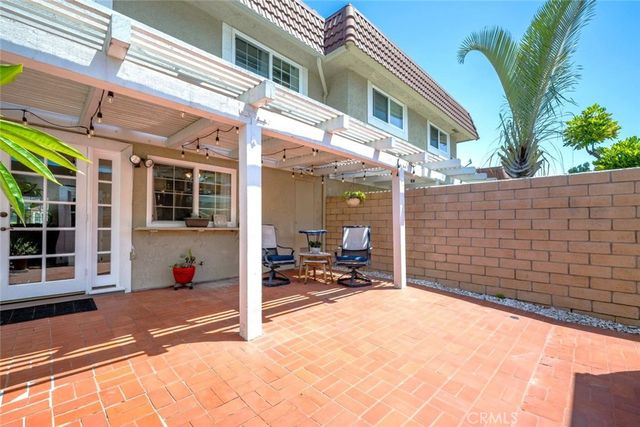 6909 Andrew Way, Cypress, CA 90630
