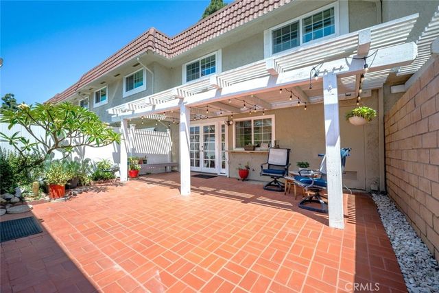 6909 Andrew Way, Cypress, CA 90630