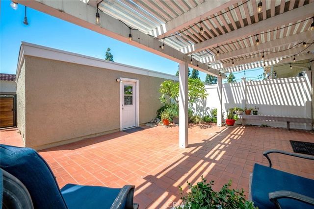 6909 Andrew Way, Cypress, CA 90630