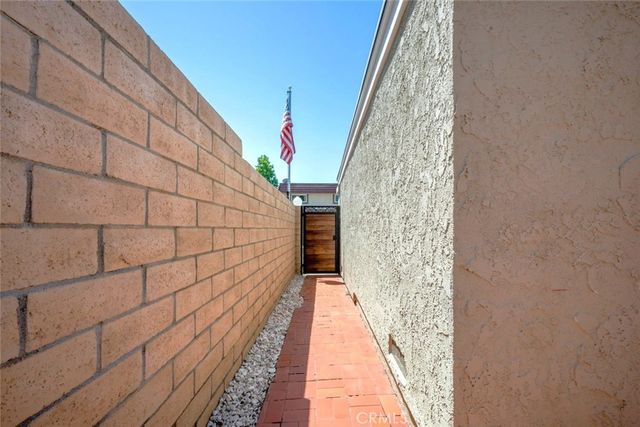 6909 Andrew Way, Cypress, CA 90630