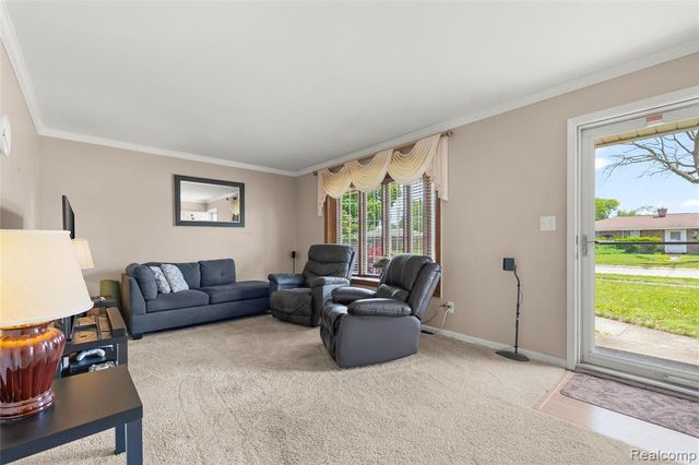 35815 Thames Street, Westland, MI 48186