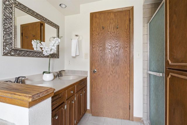 9156 CENTER ROAD, Neenah, WI 54956