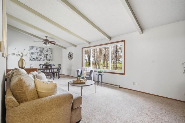 9156 CENTER ROAD, Neenah, WI 54956