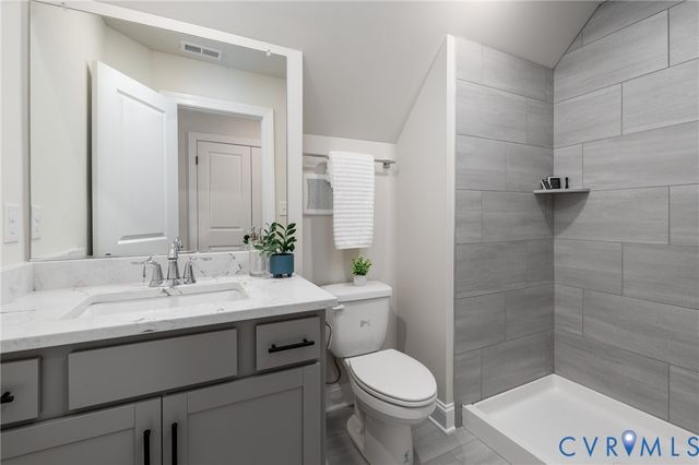 2301 Larkwood Rd, Henrico, VA 23294