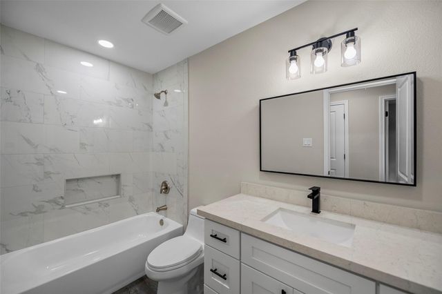 1917 Elmview Drive, Houston, TX 77080