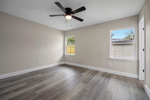 1917 Elmview Drive, Houston, TX 77080