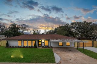 1917 Elmview Drive, Houston, TX 77080