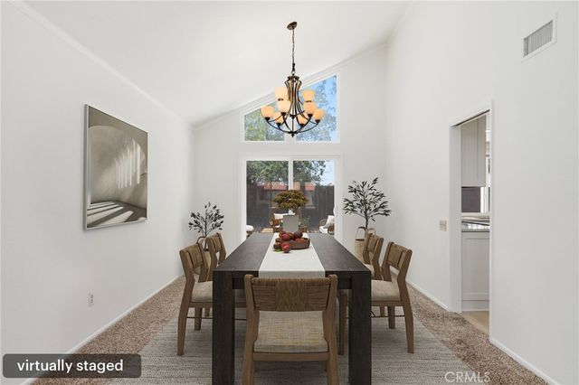 4955 Via Papel, San Diego, CA 92122