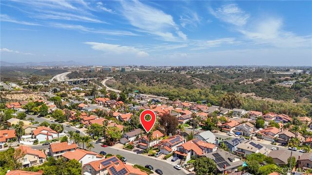 4955 Via Papel, San Diego, CA 92122