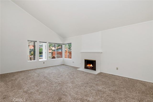 4955 Via Papel, San Diego, CA 92122