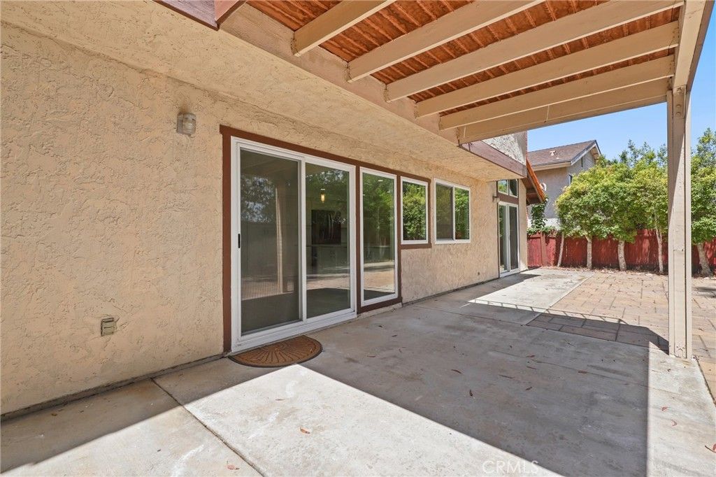 Image 39 of property listing at 4955 Via Papel, San Diego, CA 92122