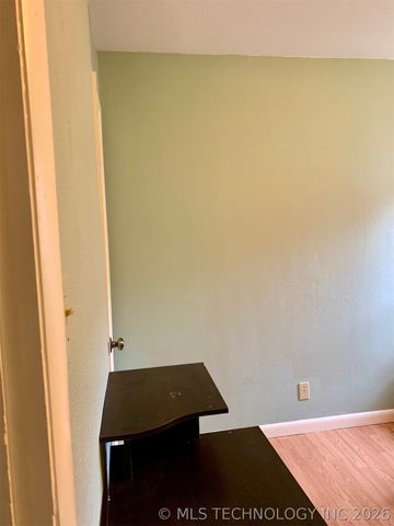 815 S Hickory Street, Nowata, OK 74048