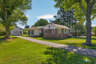 5009 Meridian Ave, North Dinwiddie, VA 23803
