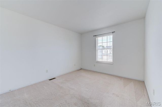 10 W Homefield Point Court, O'fallon, MO 63366