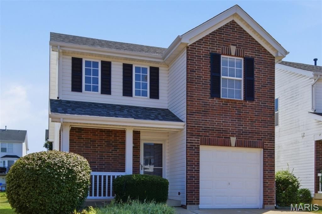 10 W Homefield Point Court, O'fallon, MO 63366