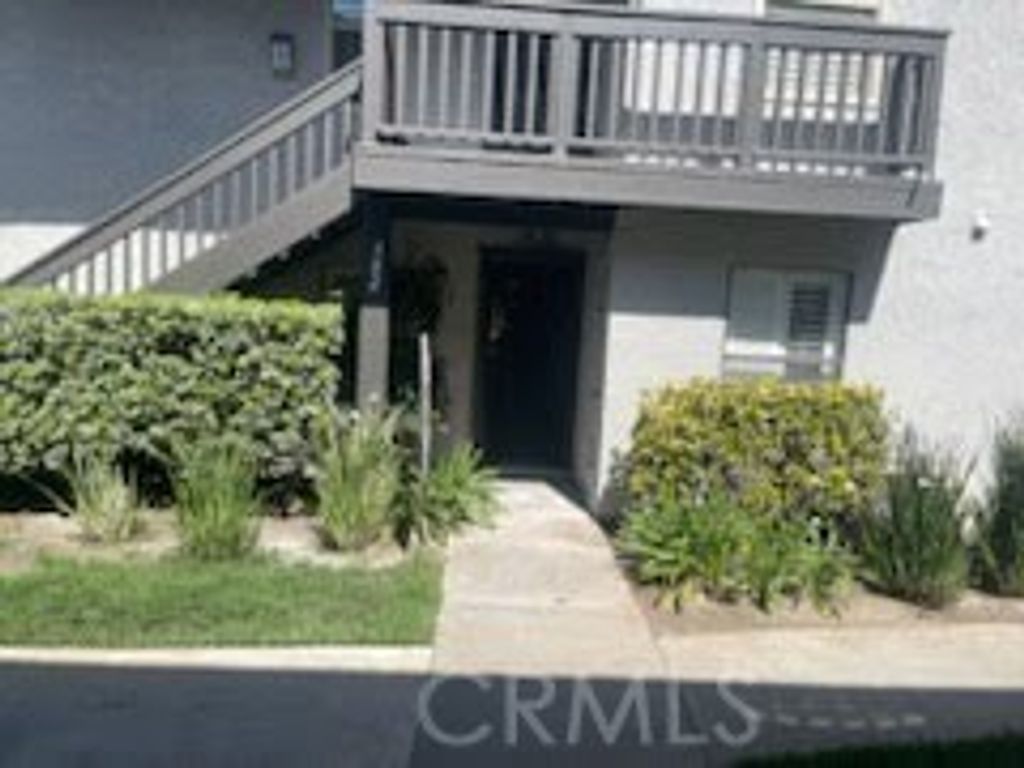 382 Orange Blossom, Irvine, CA 92618