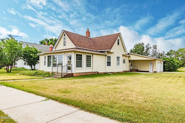 253 1st Street NE, Garrison, ND 58540 property photo