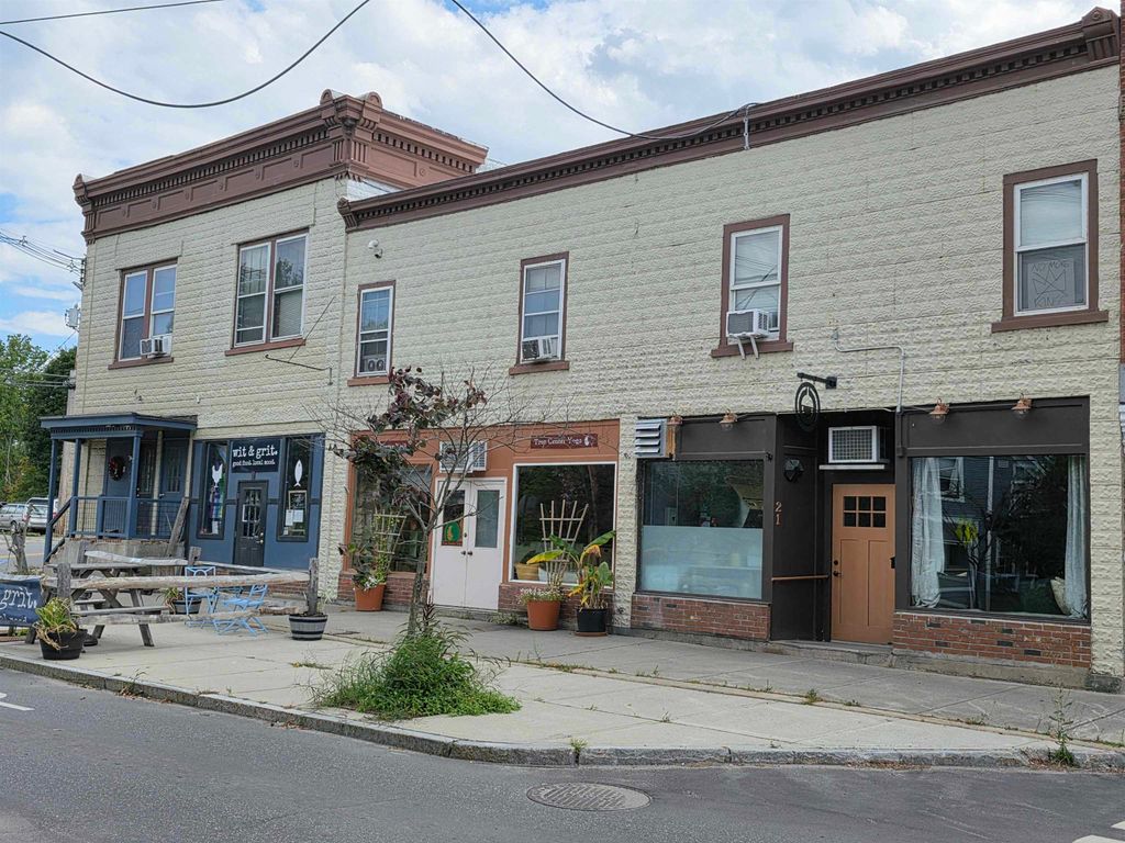 25 Back Street, Randolph, VT 05060