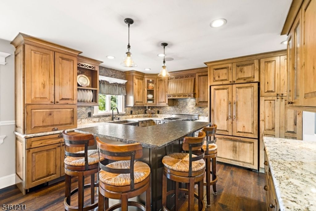 11 Tannery Ln, Roseland Boro, NJ 07068 — photo 5