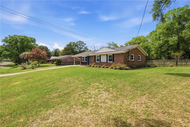 4320 Binghamton Drive, Mobile, AL 36619
