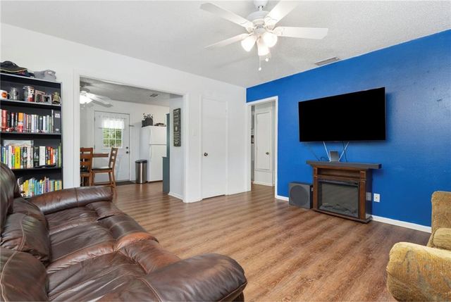 4320 Binghamton Drive, Mobile, AL 36619