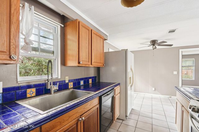 519 WALBURG Street, Green Cove Springs, FL 32043