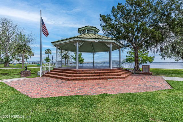 519 WALBURG Street, Green Cove Springs, FL 32043